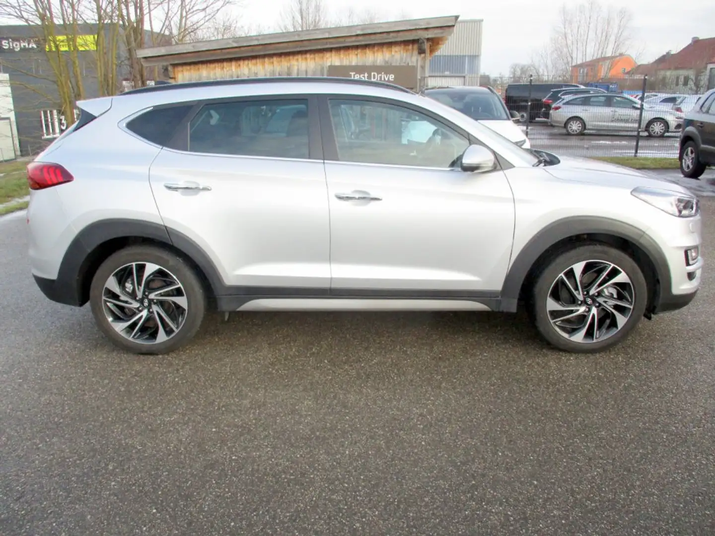 Hyundai TUCSON Level 6 1,6 CRDi 4WD DCT 826q Silber - 2