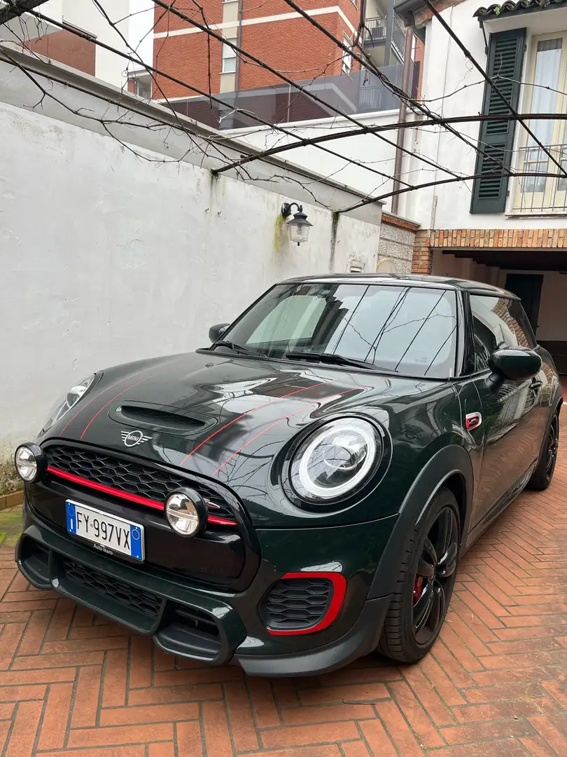 MINI John Cooper Works - 1