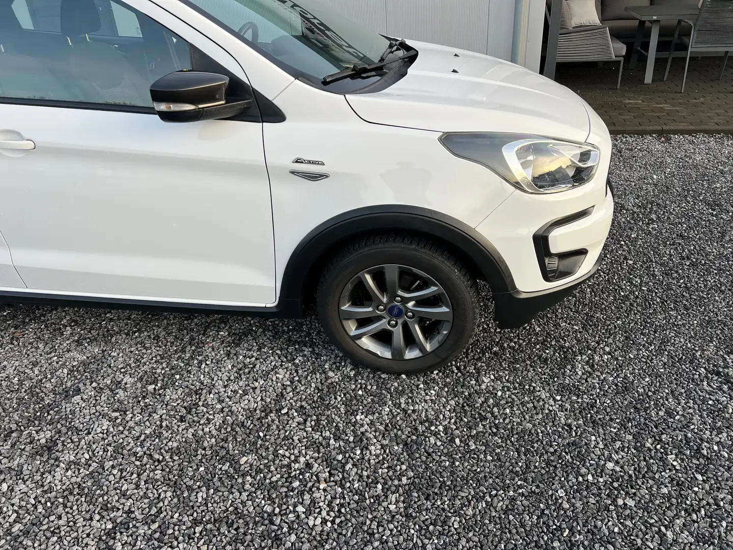Ford Ka/Ka+ Active verschiedene Modelle vorrätig Weiß - 2