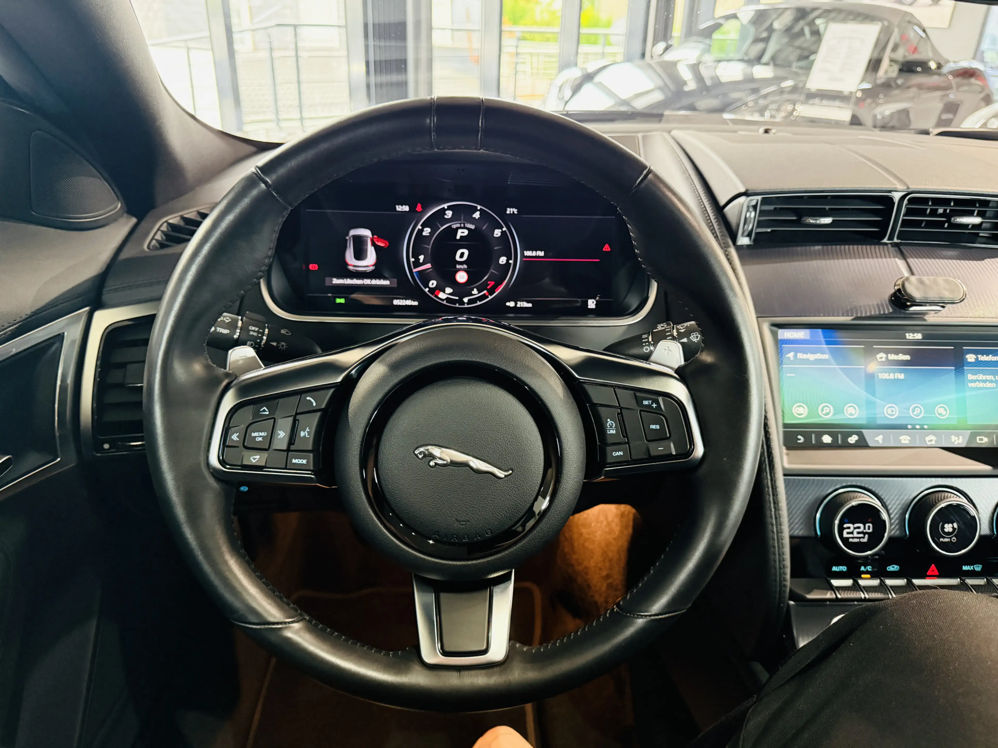 Jaguar F-Type R-Dynamic*PANO*MERIDIAN*SP.ABGAS*KAMERA* — photo 15