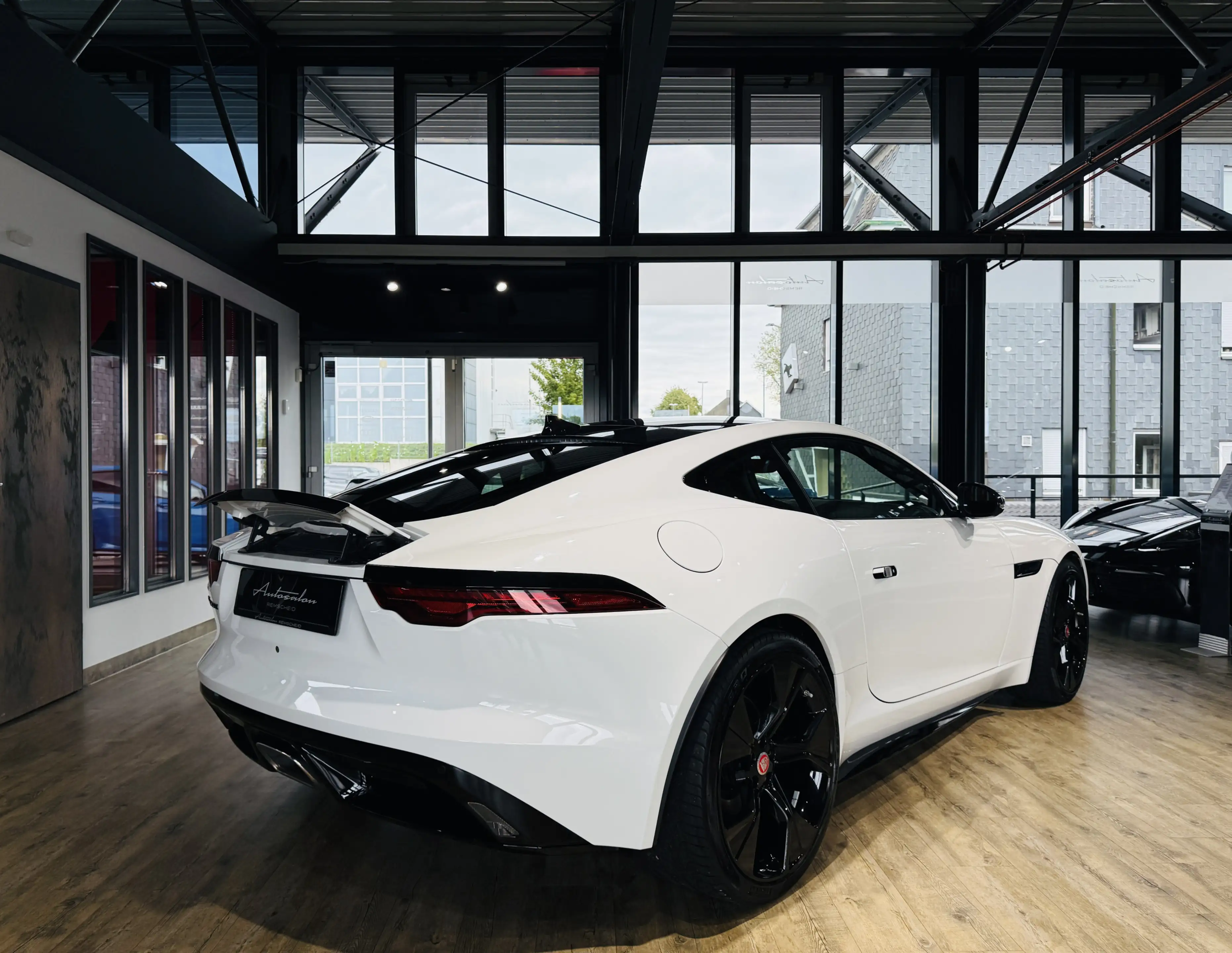 Jaguar F-Type R-Dynamic*PANO*MERIDIAN*SP.ABGAS*KAMERA* — photo 8