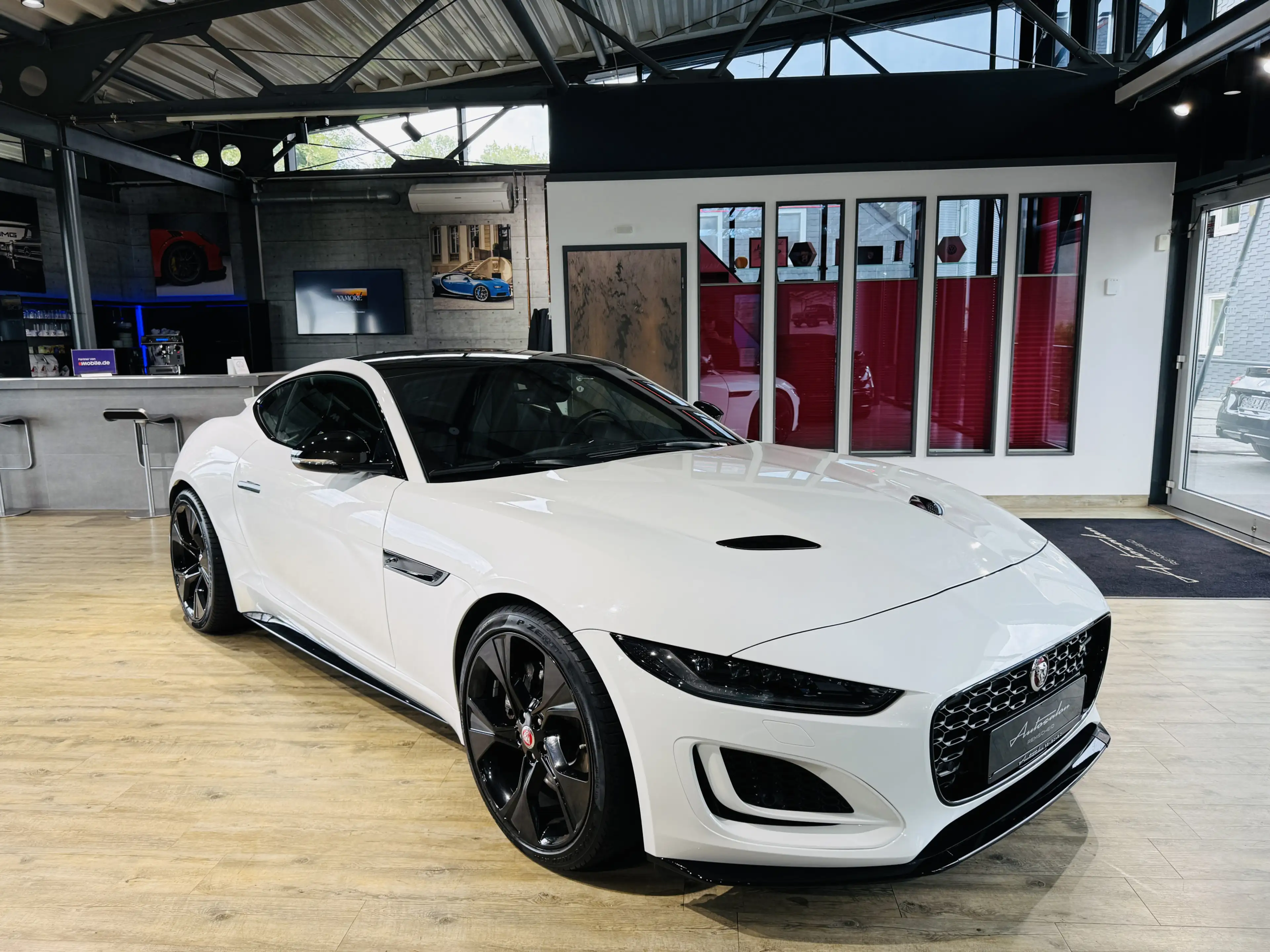 Jaguar F-Type R-Dynamic*PANO*MERIDIAN*SP.ABGAS*KAMERA* — photo 10