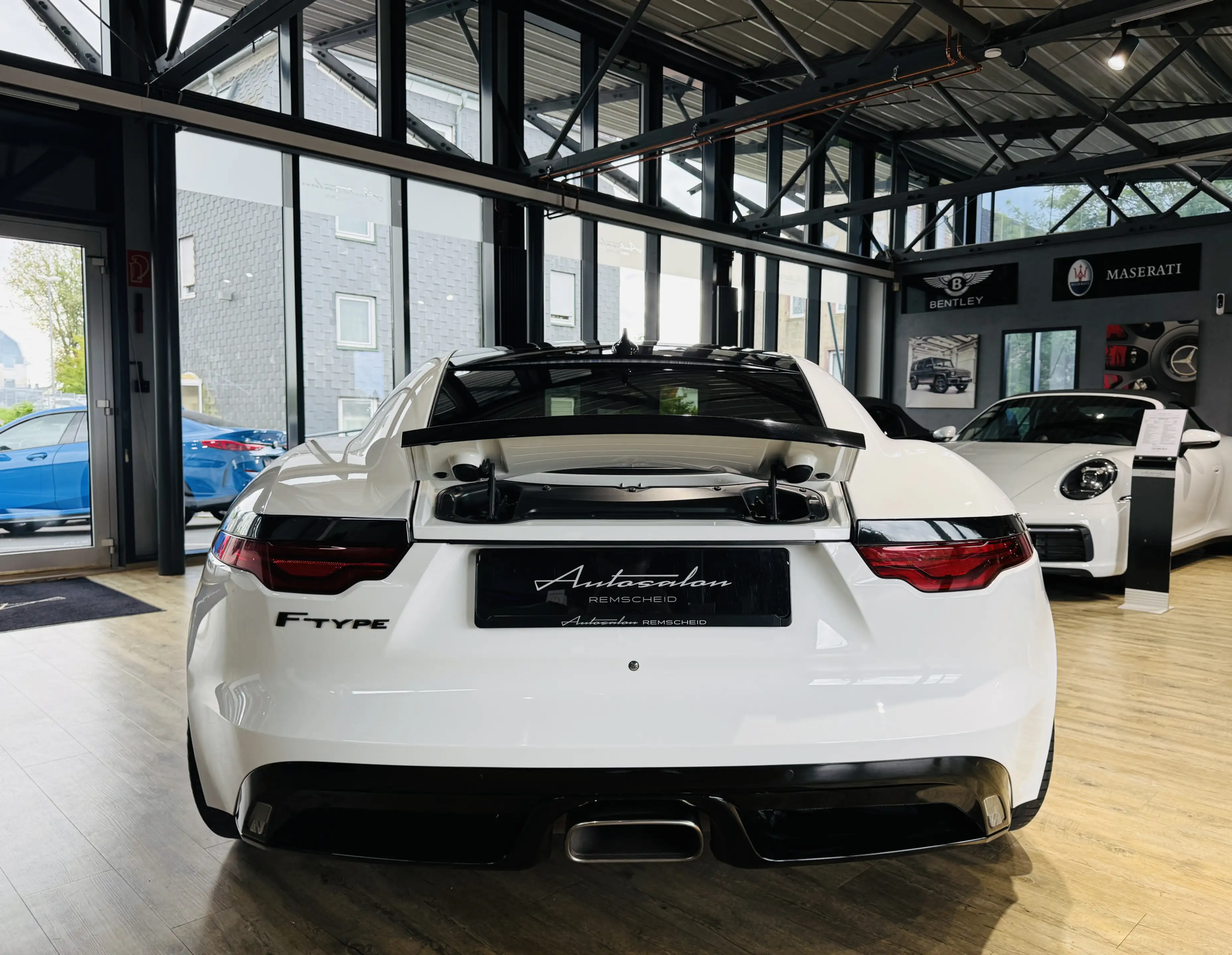 Jaguar F-Type R-Dynamic*PANO*MERIDIAN*SP.ABGAS*KAMERA* — photo 7