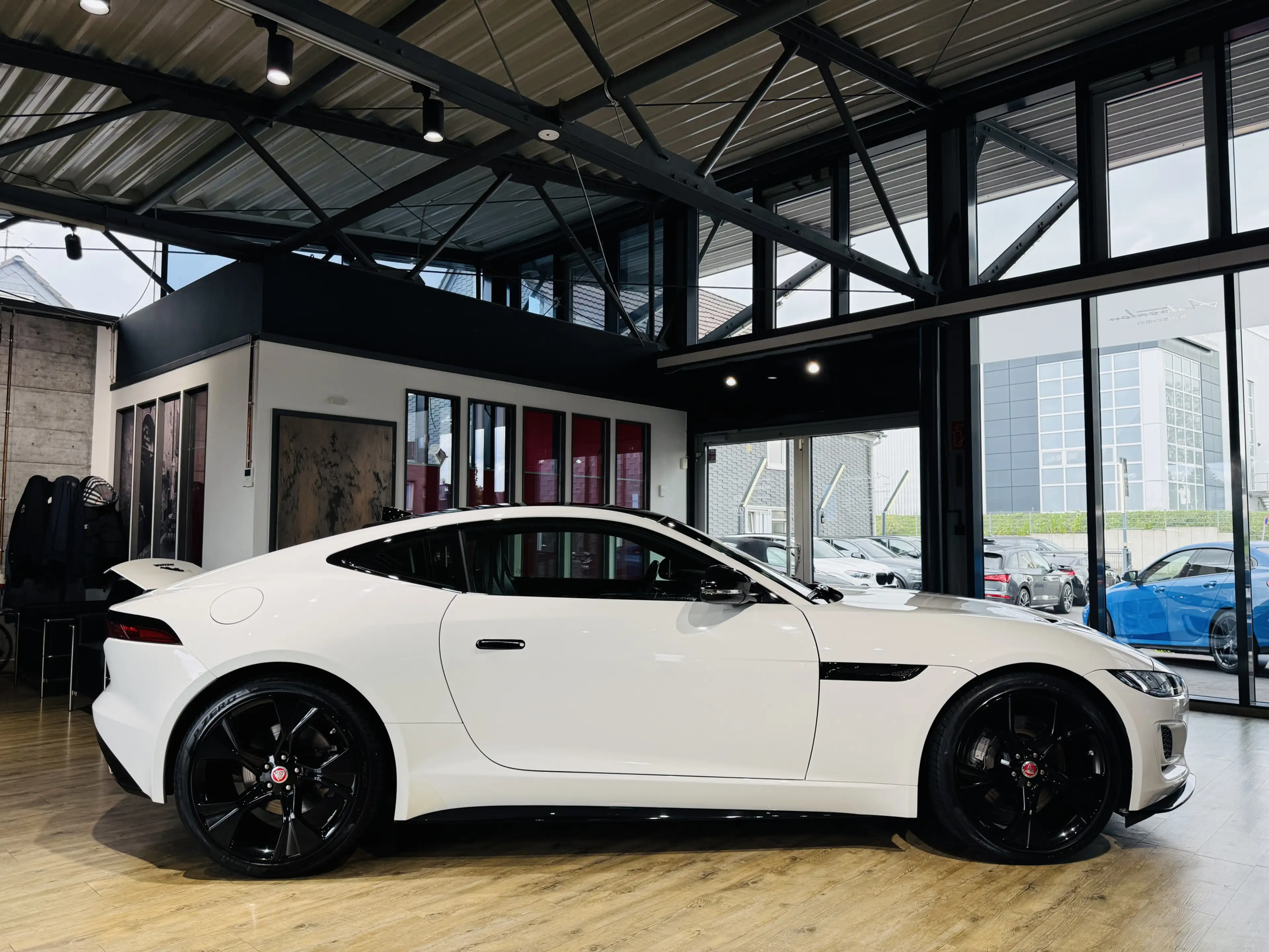 Jaguar F-Type R-Dynamic*PANO*MERIDIAN*SP.ABGAS*KAMERA* — photo 9