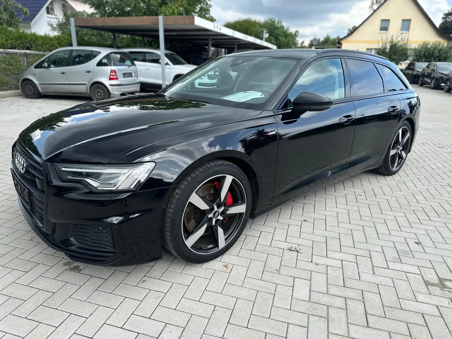Audi A6 Avant 55 TFSI e quattro Sport AHK*ACC*PDC*KAM Schwarz - 1