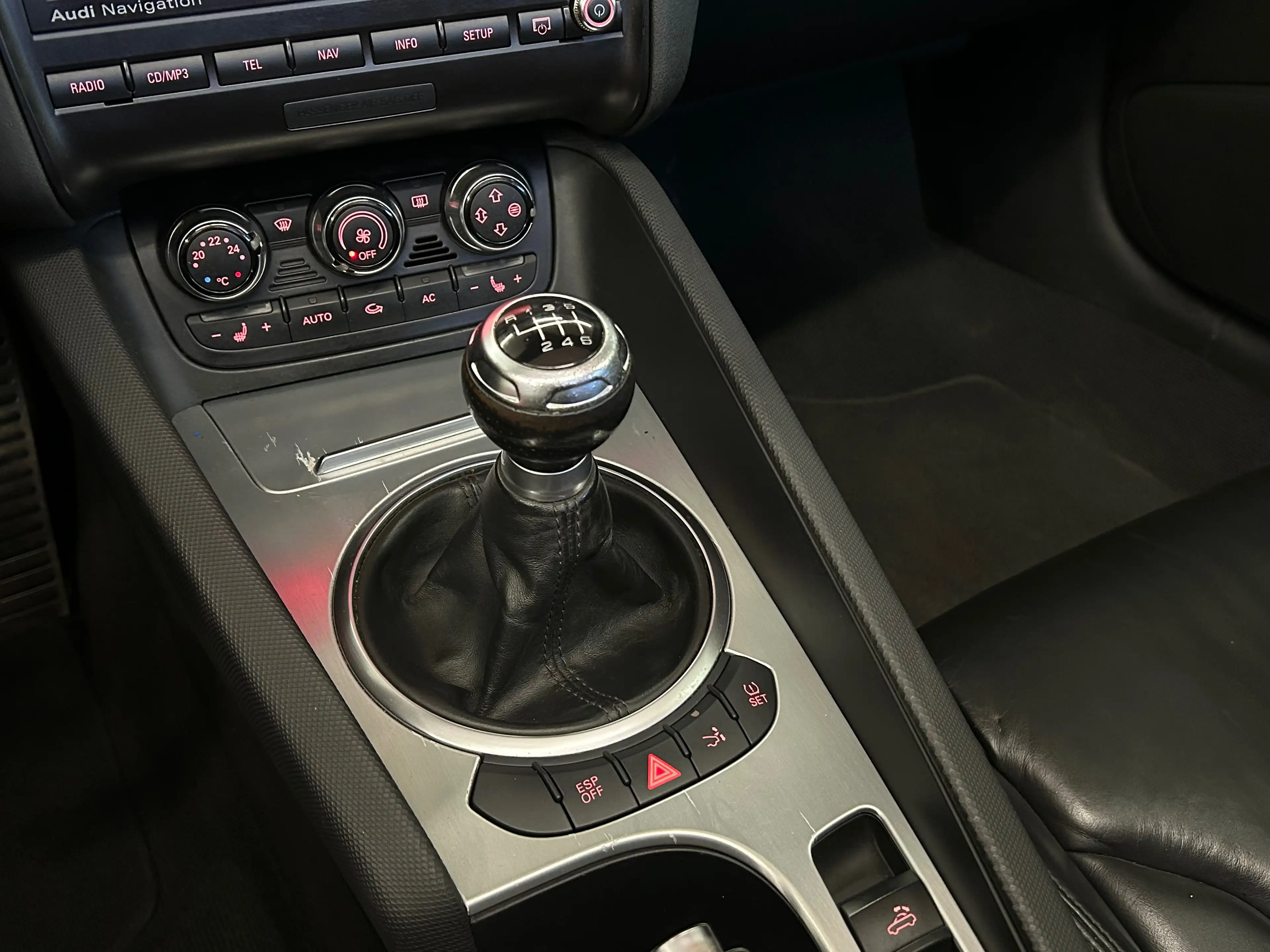 Audi TT 2.0 TFSI Roadster*S-LINE*XENON*LEDER*18* — photo 11