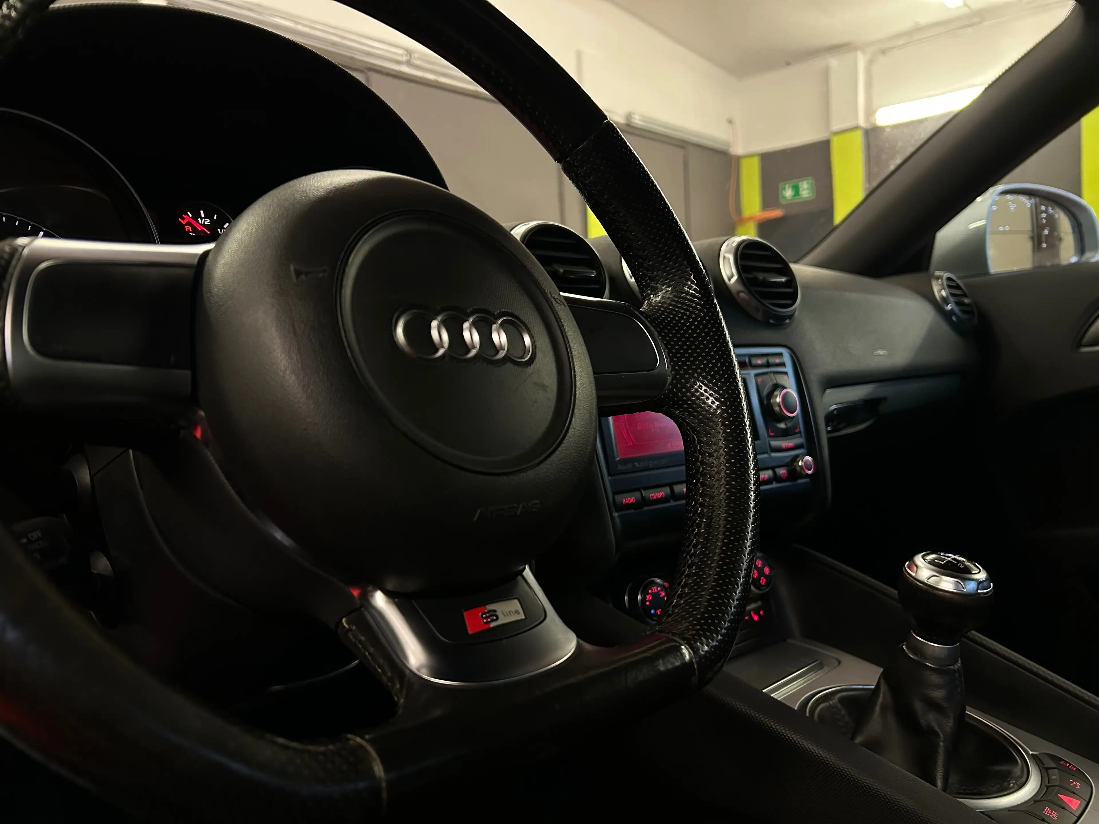 Audi TT 2.0 TFSI Roadster*S-LINE*XENON*LEDER*18* — photo 9