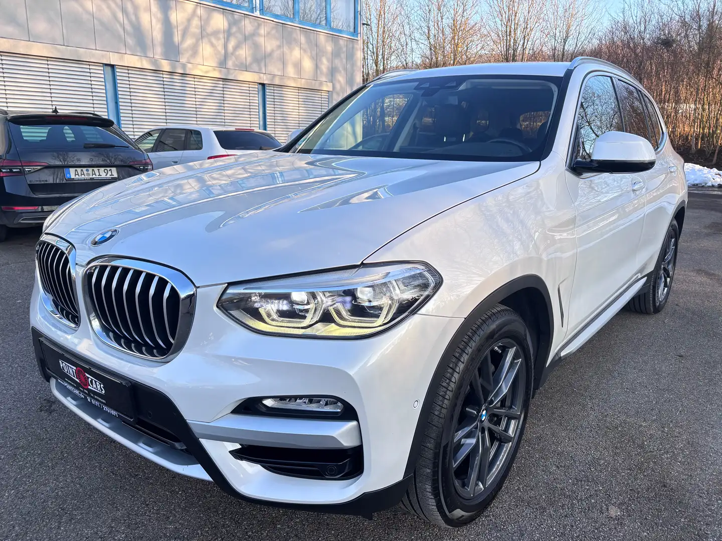 BMW X3 xDrive 30 i xLine*LED-EURO6-HUD-2.HAND-PANO* Weiß - 1
