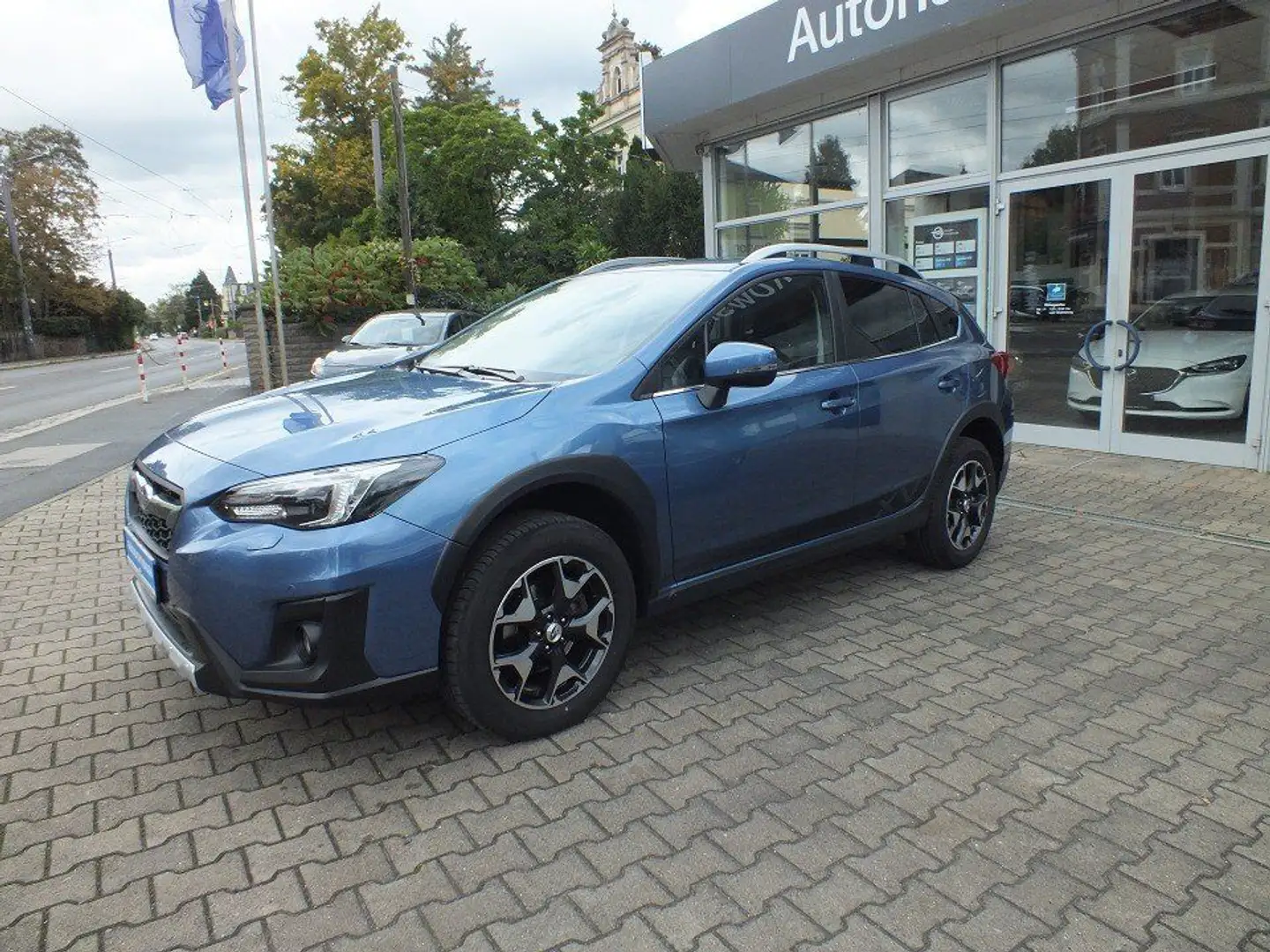 Subaru XV 2.0l 156 PS Lineartronic Exclusive Blau - 2