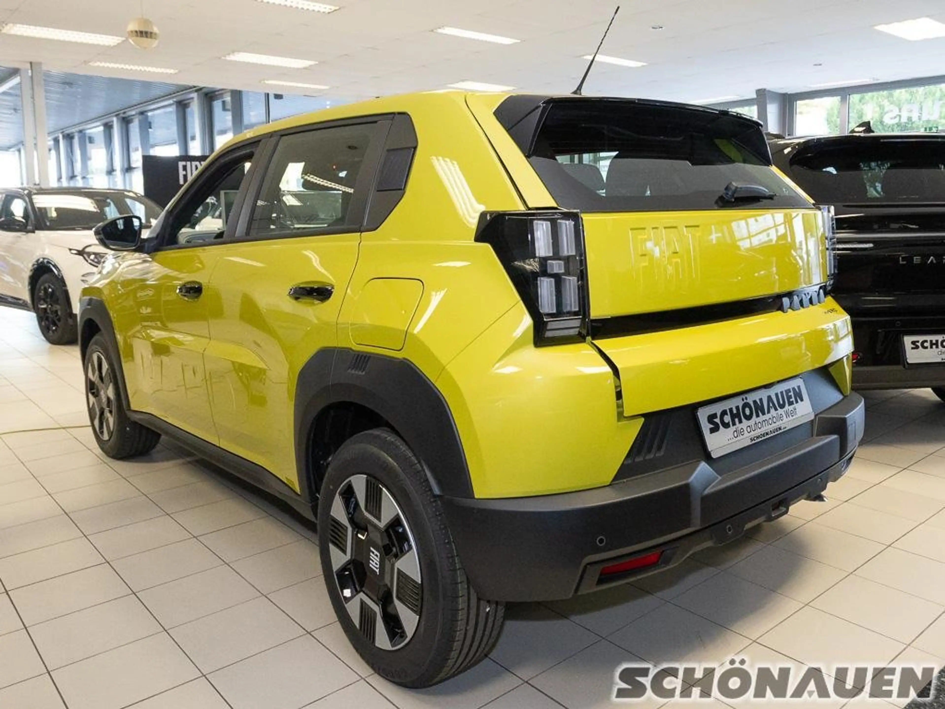 Fiat Grande Panda Business Edition +AUT+ LED+ — photo 2