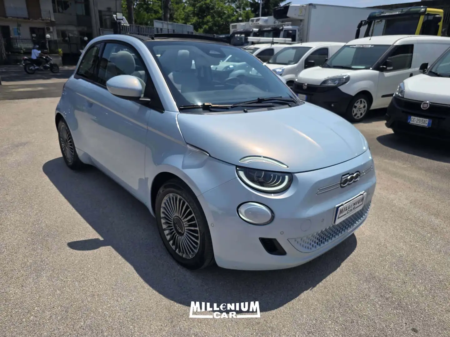 Fiat 500e 500e 42 kWh La Prima Blu/Azzurro - 2