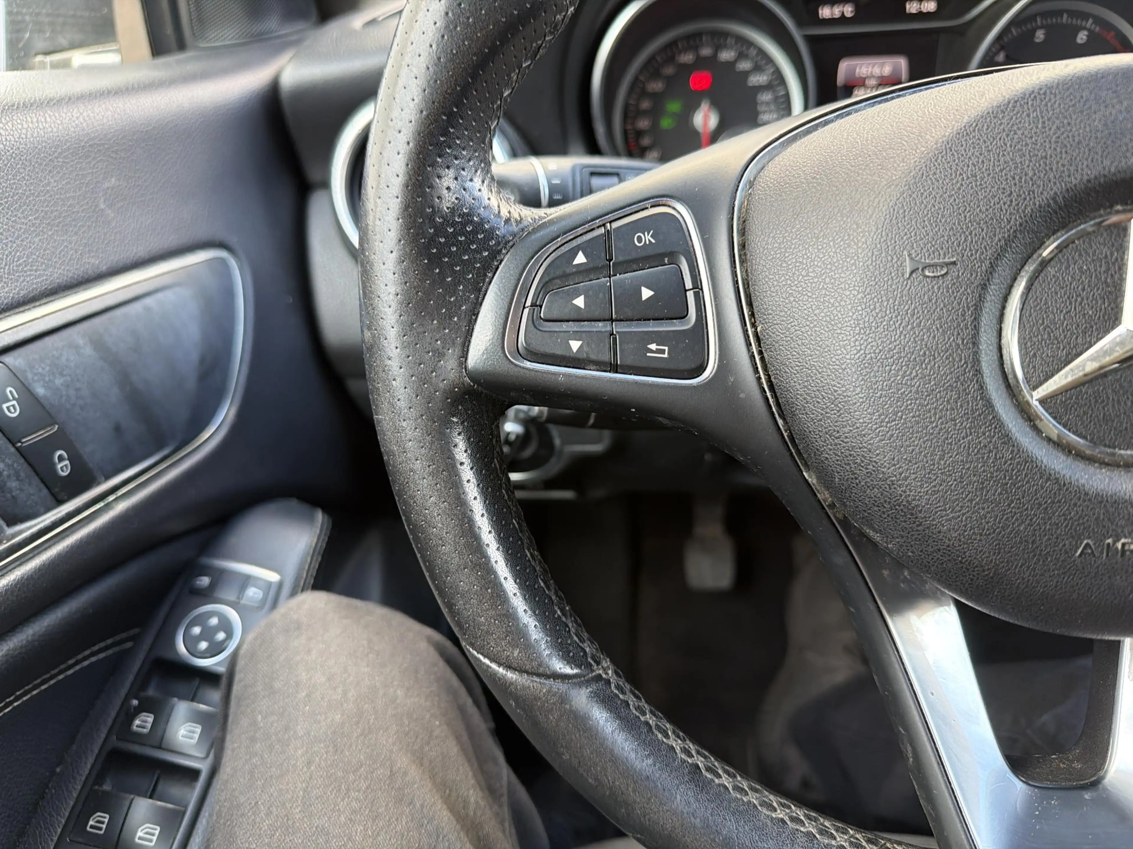 Mercedes-Benz CLA 180 Shooting Brake Lease Edition Plus | € 7.400,- NETT — photo 10