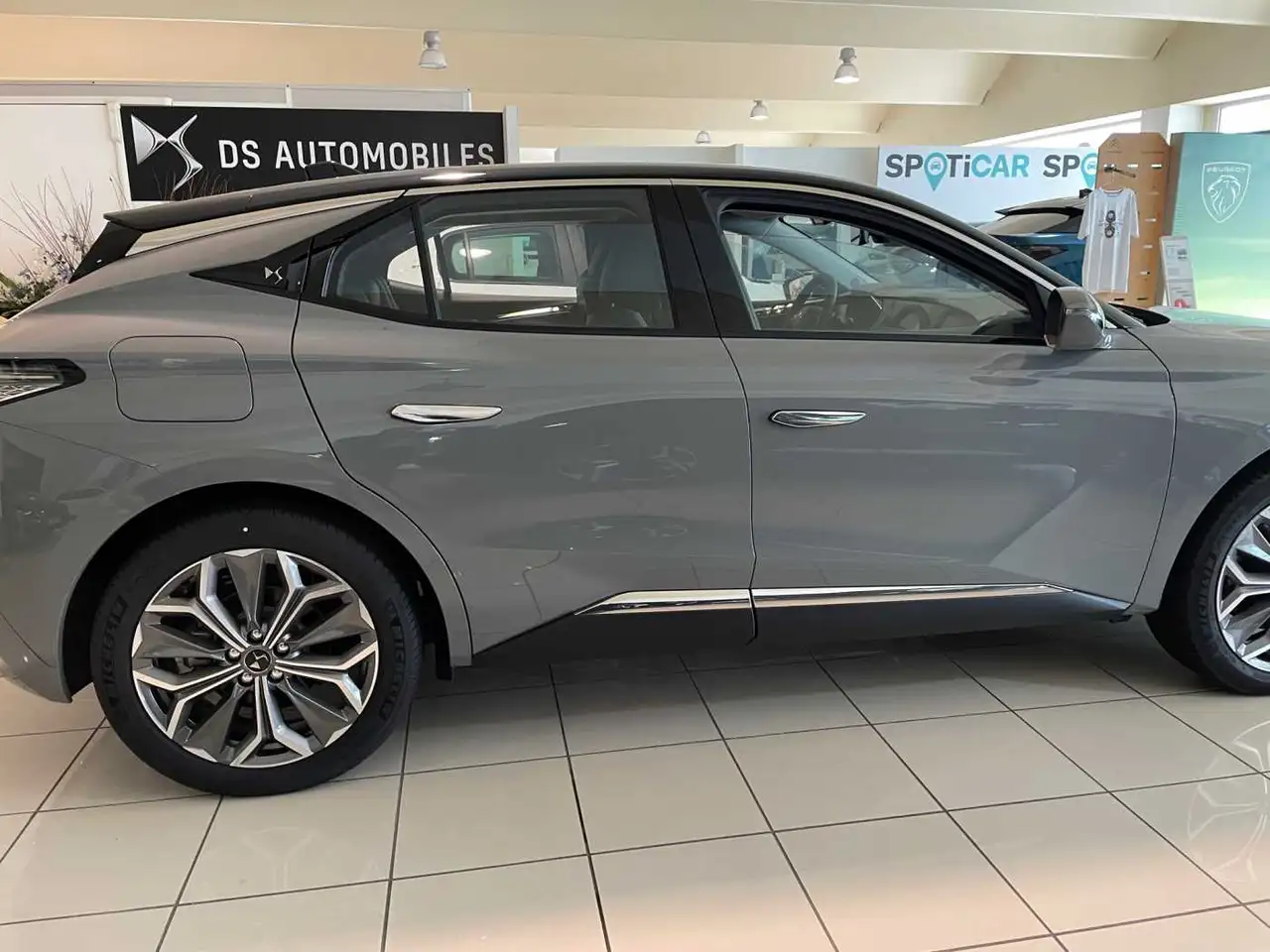 DS Automobiles DS 4 2024