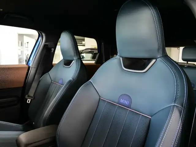 MINI Countryman view 10