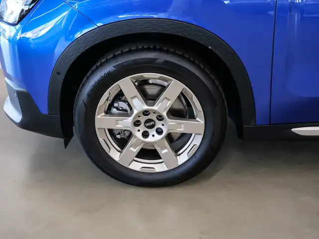 MINI Countryman view 7