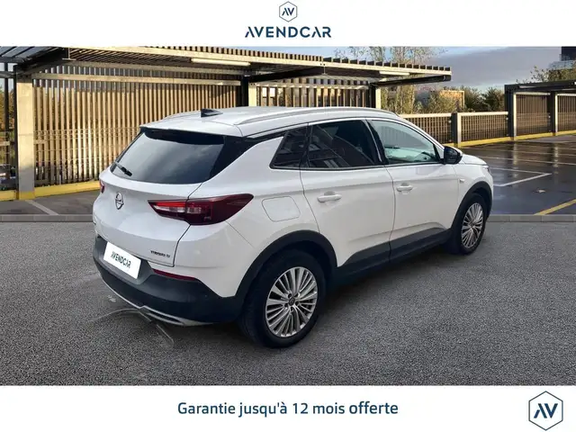 Opel Grandland X view 4
