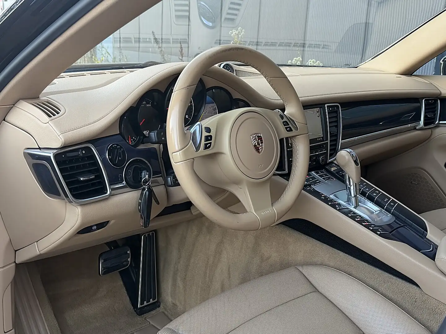 Porsche Panamera 3,0 Diesel // BOSE // Luftfahrwerk // Sitzbelüf... Schwarz - 2