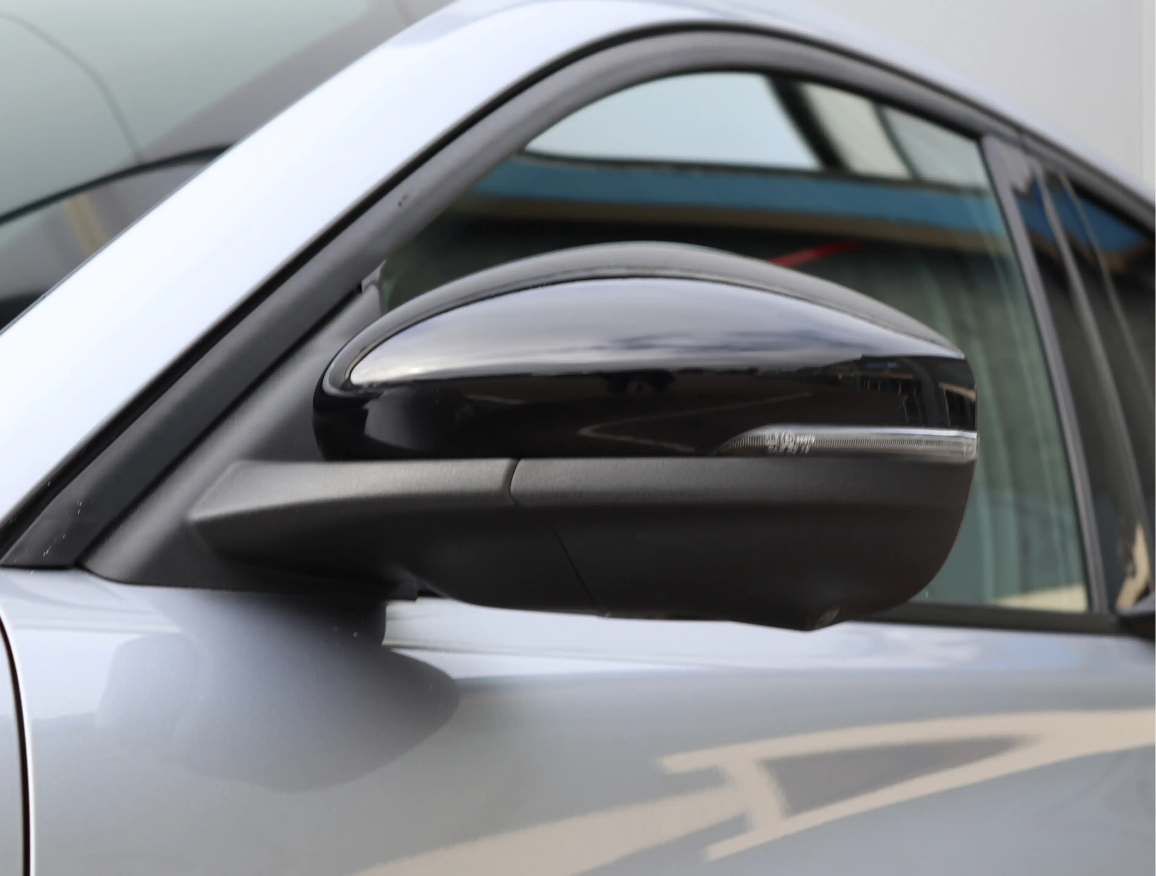 Ford Mustang Mach-E AWD 75 kWh | Trekhaak | SOH 92,3% | B&O | 360 Came — photo 14