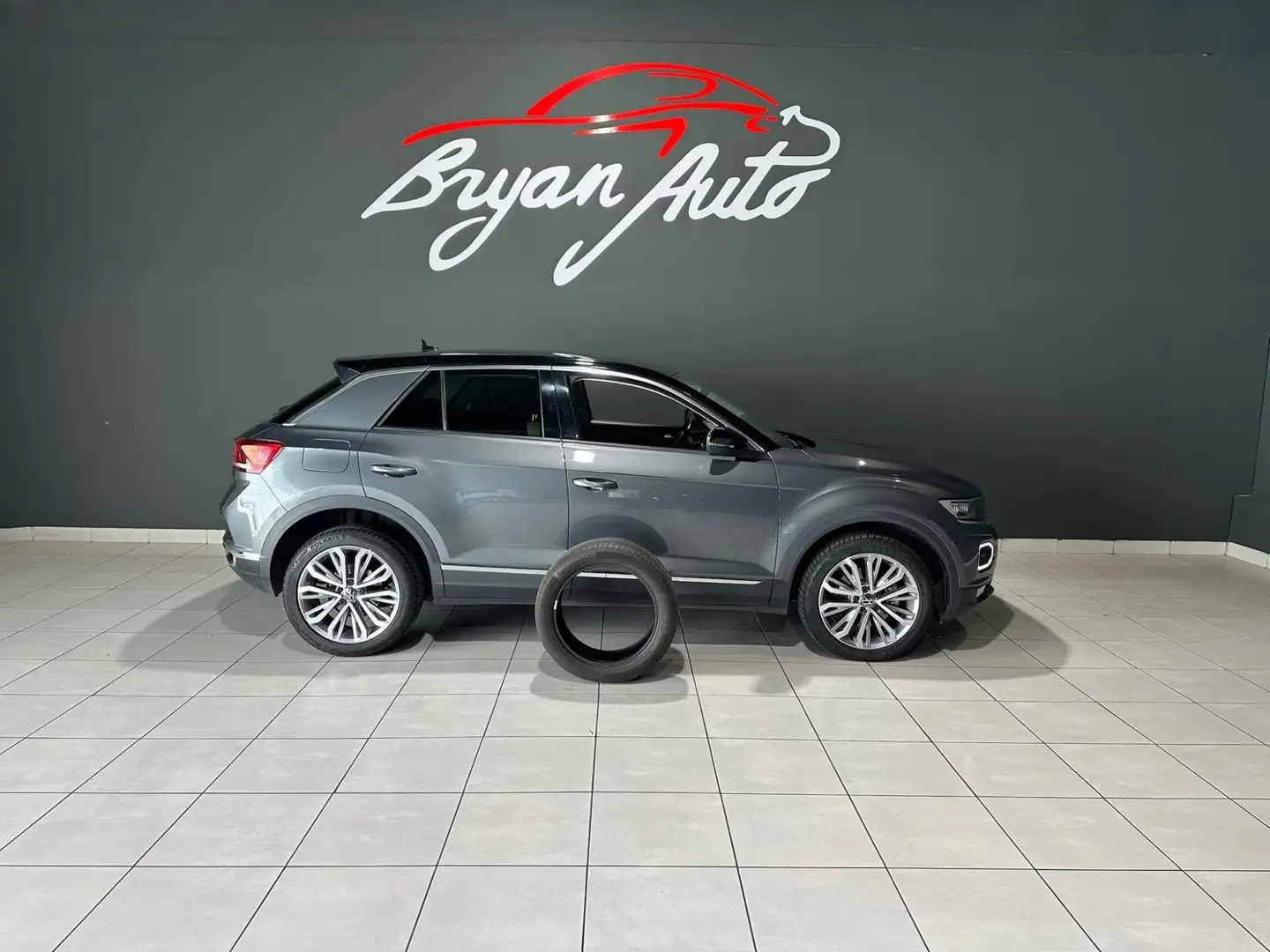 Volkswagen T-Roc 2.0 tdi Advanced 150cv dsg Grigio - 1