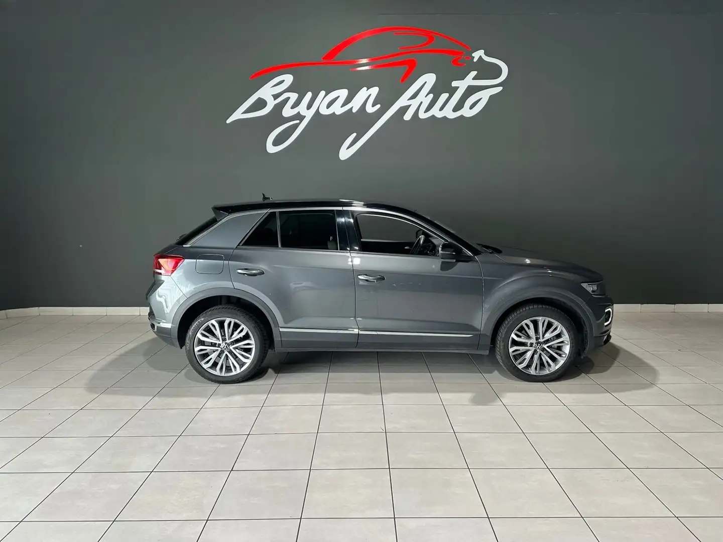 Volkswagen T-Roc 2.0 tdi Advanced 150cv dsg Grigio - 2