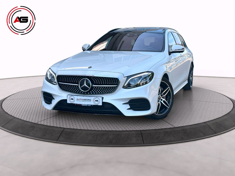 Mercedes-Benz E 220 dT AMG MULTIB DISTR 360° PANO NIGHT CARPLAY