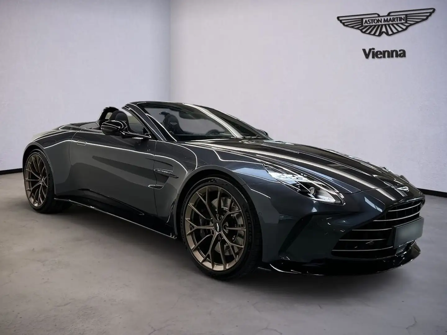 Aston Martin Vantage NEW Roadster | Epsilon Black | Int. CF Grau - 2