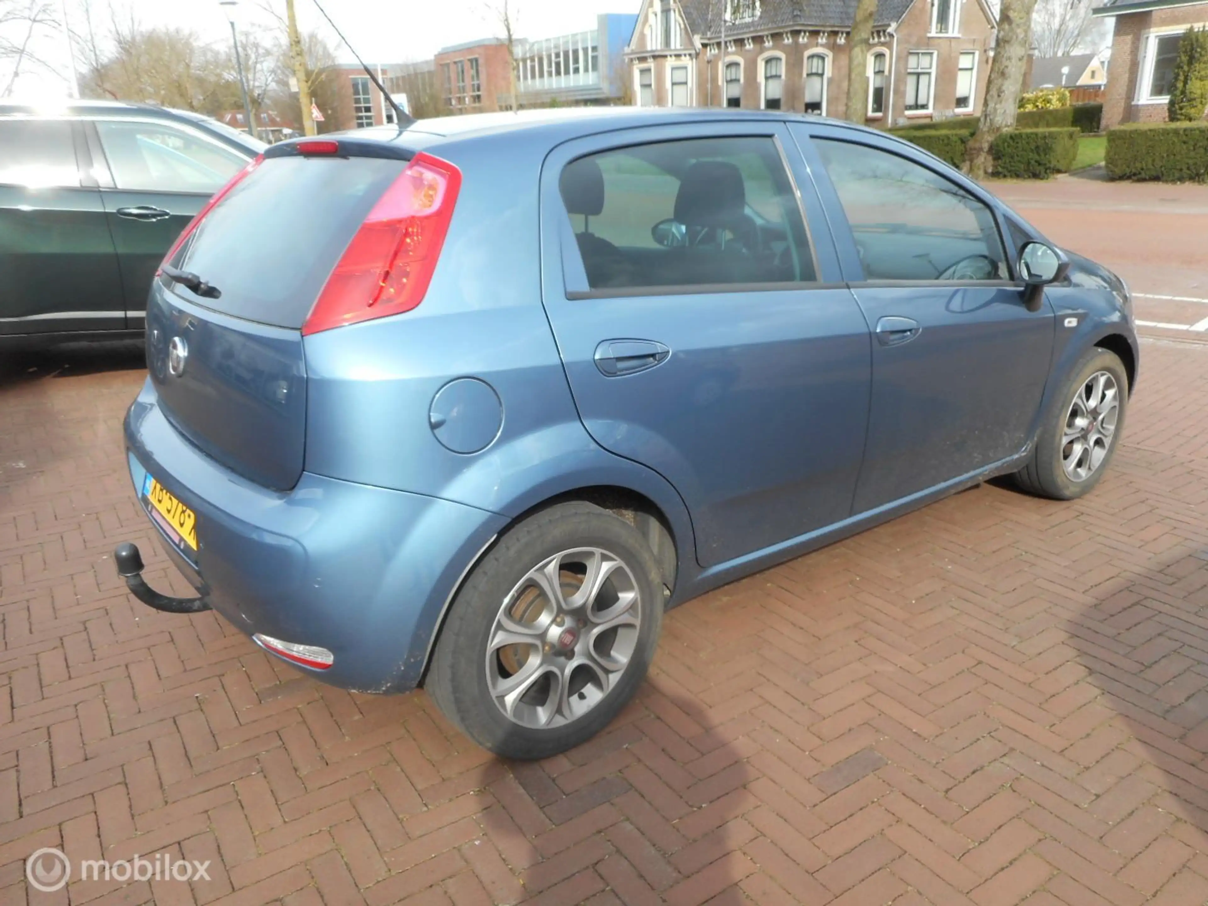 Fiat Punto Evo TwinAir Turbo 100 Sempre 5d — photo 4