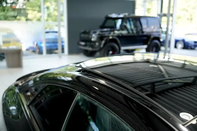 Mercedes-Benz E Class view 7
