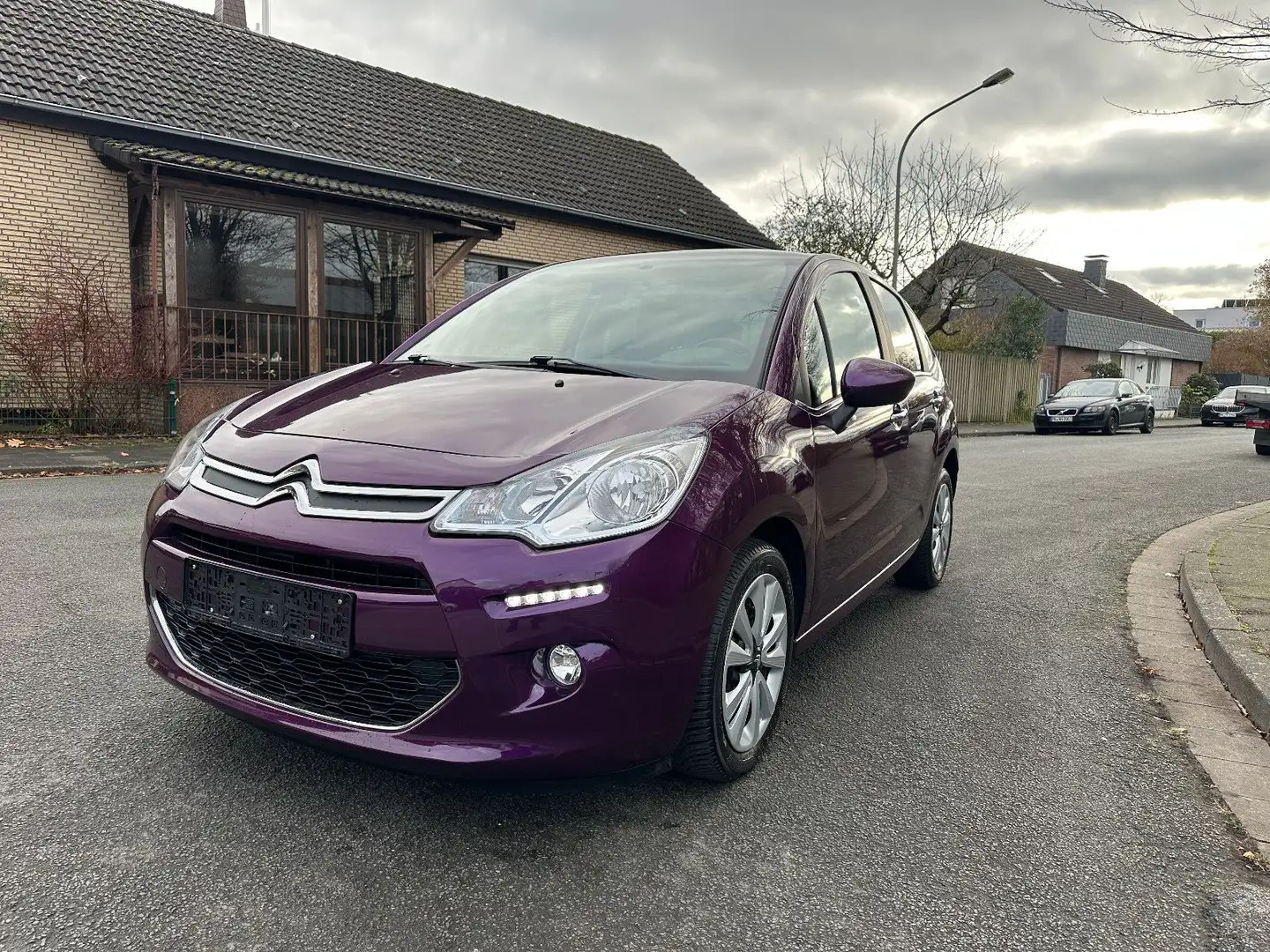 Citroen C3 Selection Erst 47000 KM*Tüv Bis 11/2027*Klima Paars - 2