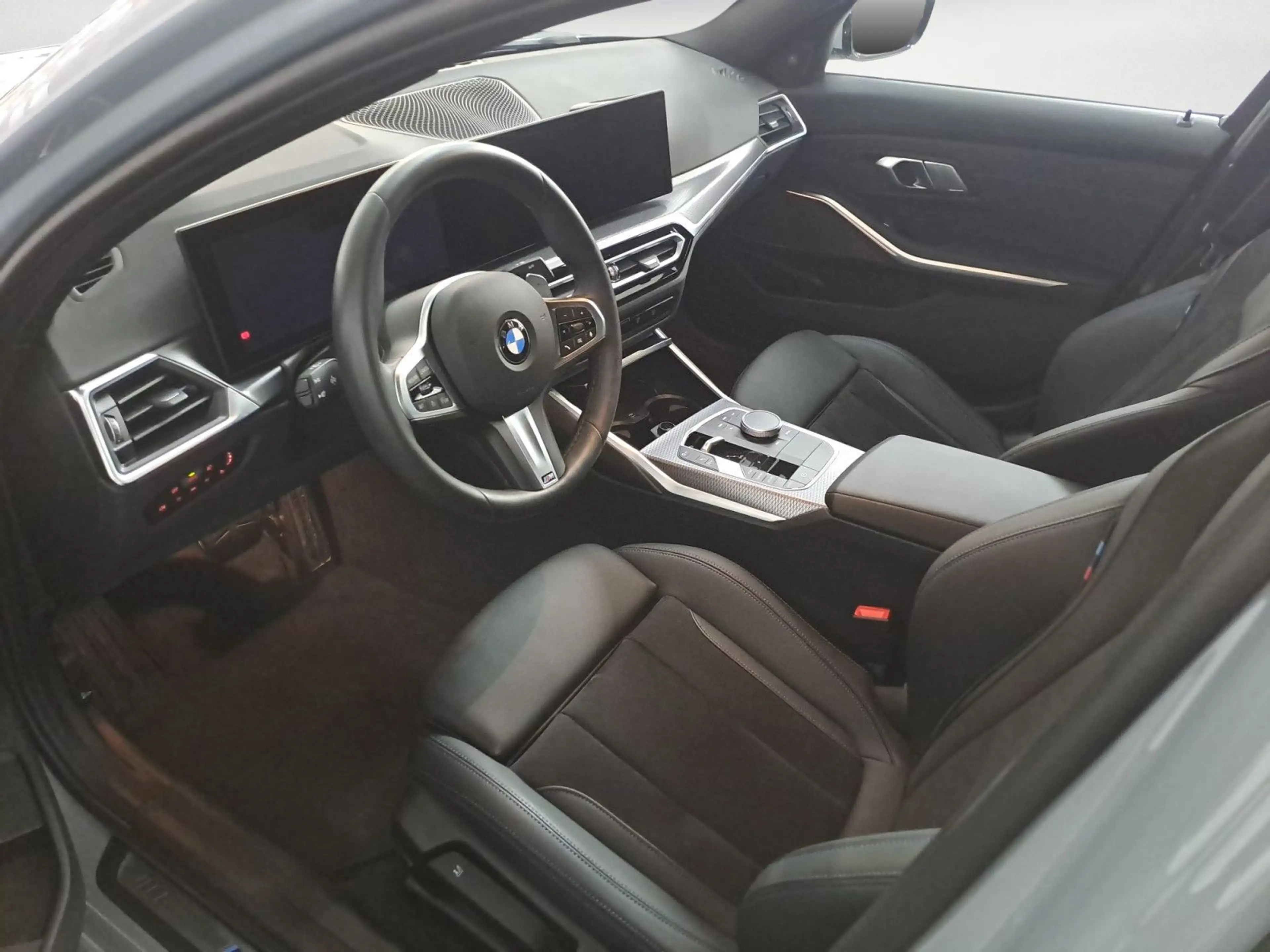 BMW 318 i M Sport Pro 19' Harman Kardon — photo 12
