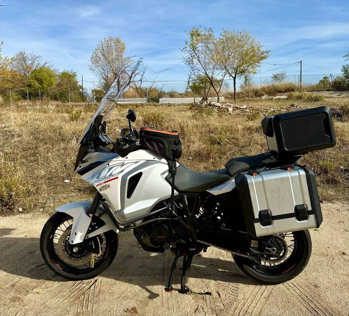 KTM 1290 Super Adventure Blanc - 1