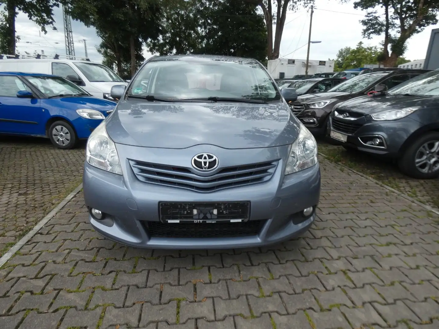 Toyota Verso 1.8 Verso Life 7-Sitzer Blau - 2