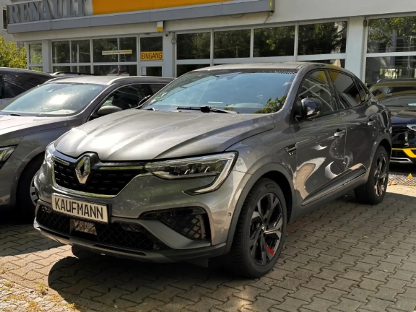Renault Arkana E-TECH 145 R.S.LINE Grau - 1