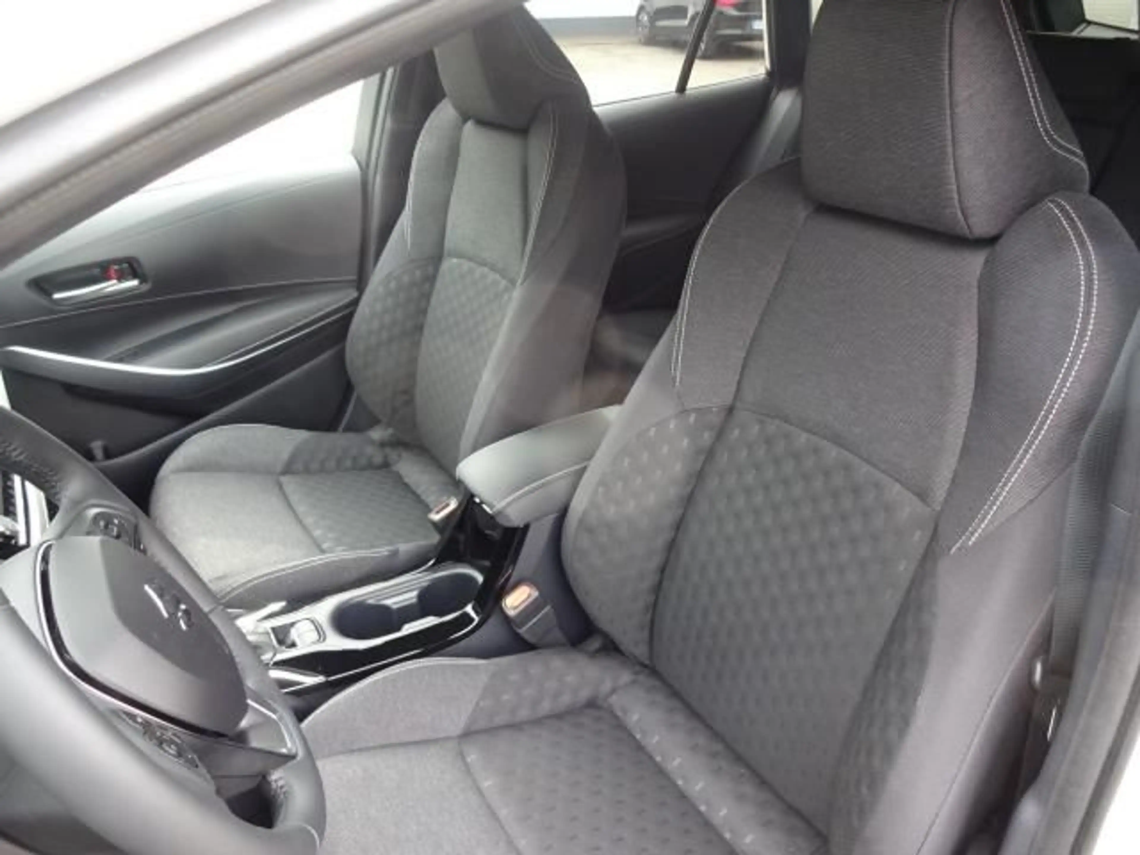 Suzuki Swace SWACE 1.8 CVT COMFORT+ NAVI SITZHEIZ. — photo 12