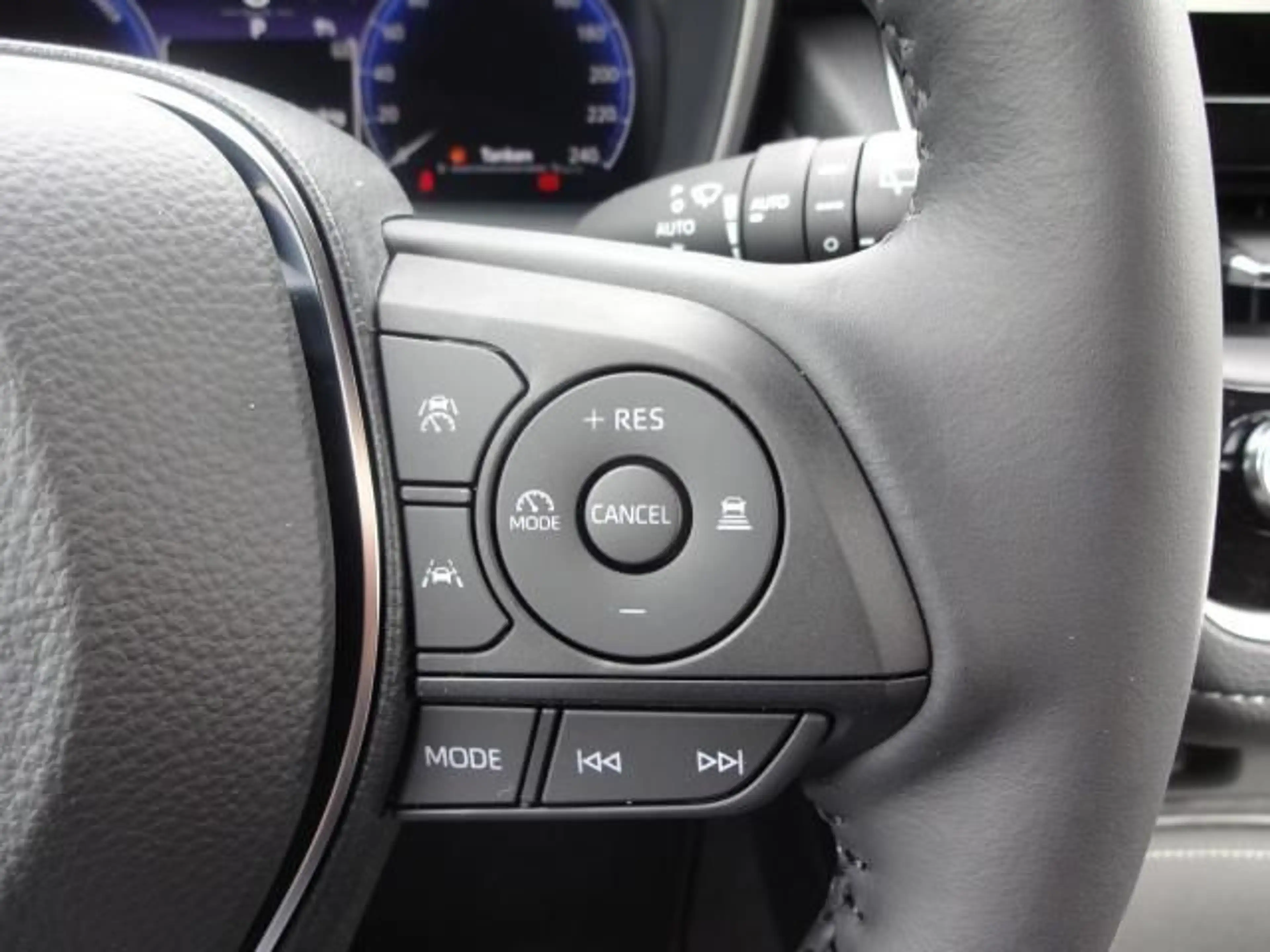 Suzuki Swace SWACE 1.8 CVT COMFORT+ NAVI SITZHEIZ. — photo 15