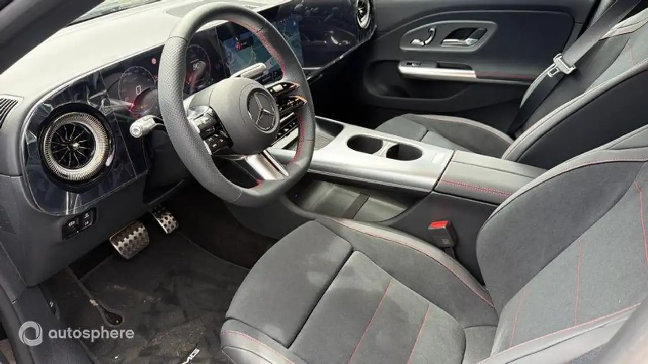 Mercedes-Benz CLA 2026 — фото 12