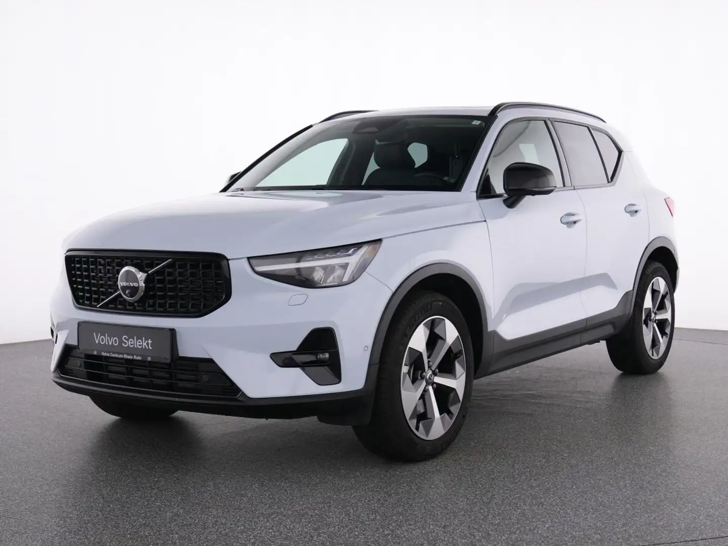 Volvo XC40 B3 Plus Dark+360°+STNDHZ+LICHTPAK+WINTERPAK Bleu - 2