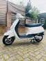 Vespa LX 50 4-Takt White - thumbnail 1