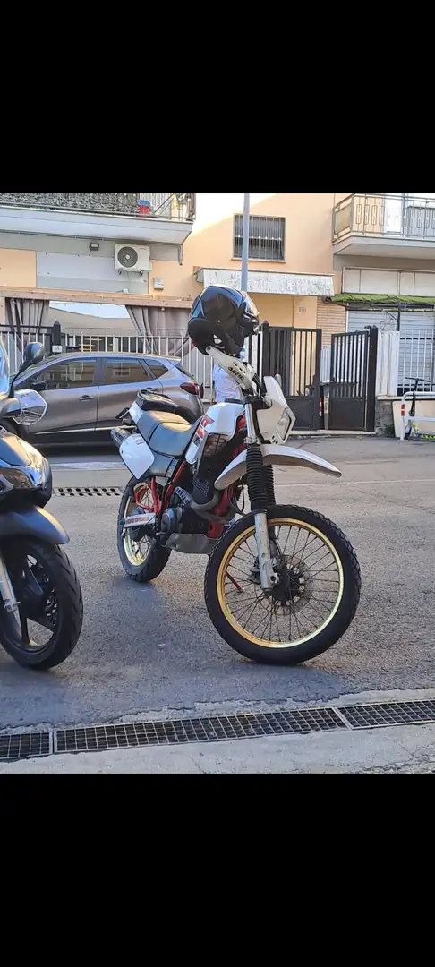 Yamaha XT 600 43f Белый - 1