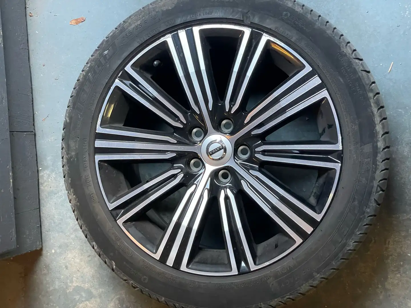 Volvo V60 V60 T6 AWD Recharge Geartronic Inscription Express Schwarz - 2