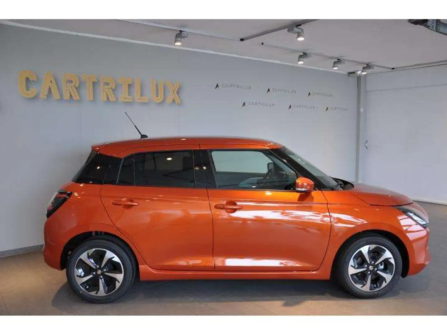 Suzuki Swift GLX 1.2 Man 5 Orange - 2
