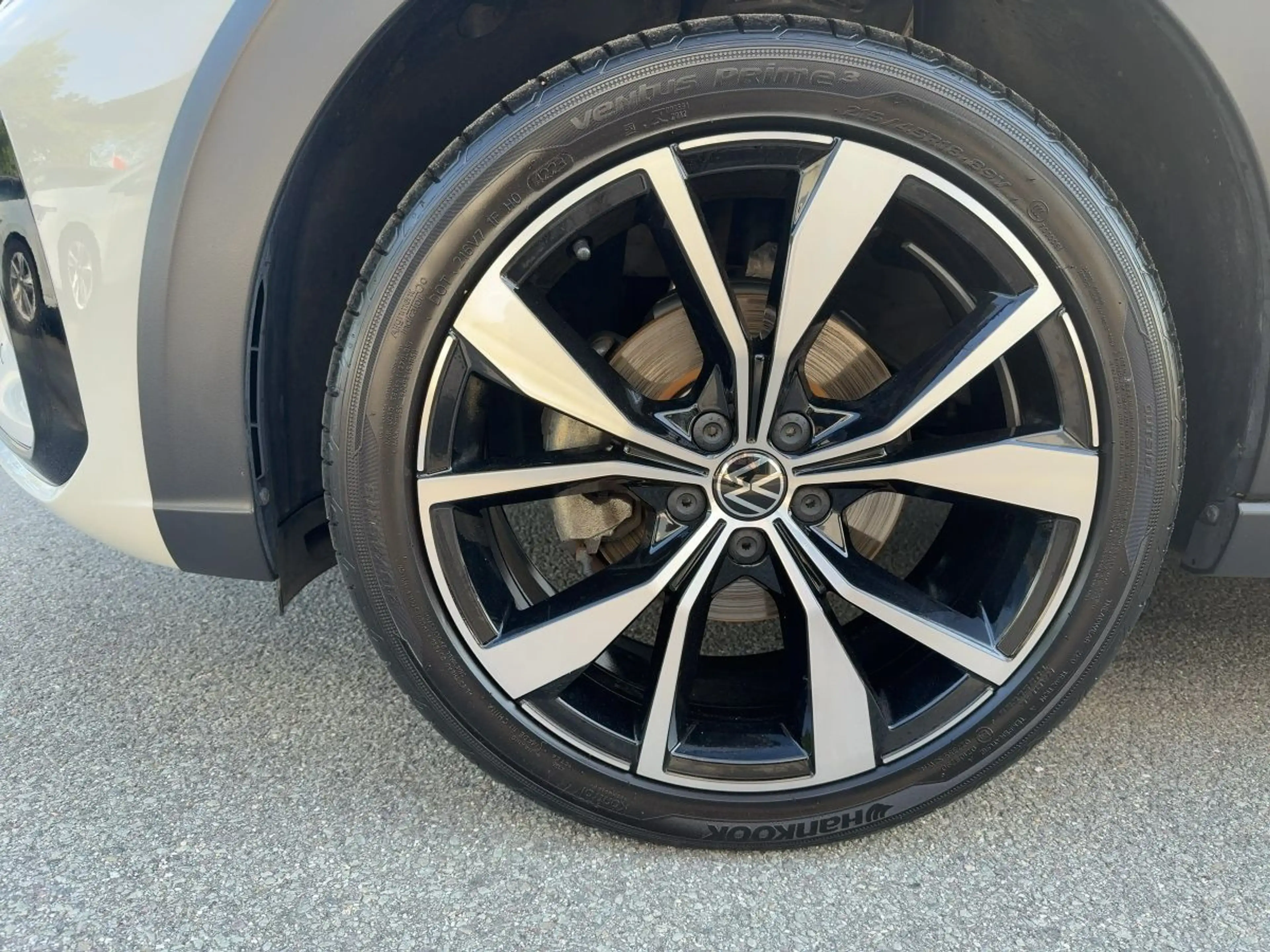 Volkswagen Taigo 1.0 TSI R-Line DSG LM18 Navi Kamera — photo 15
