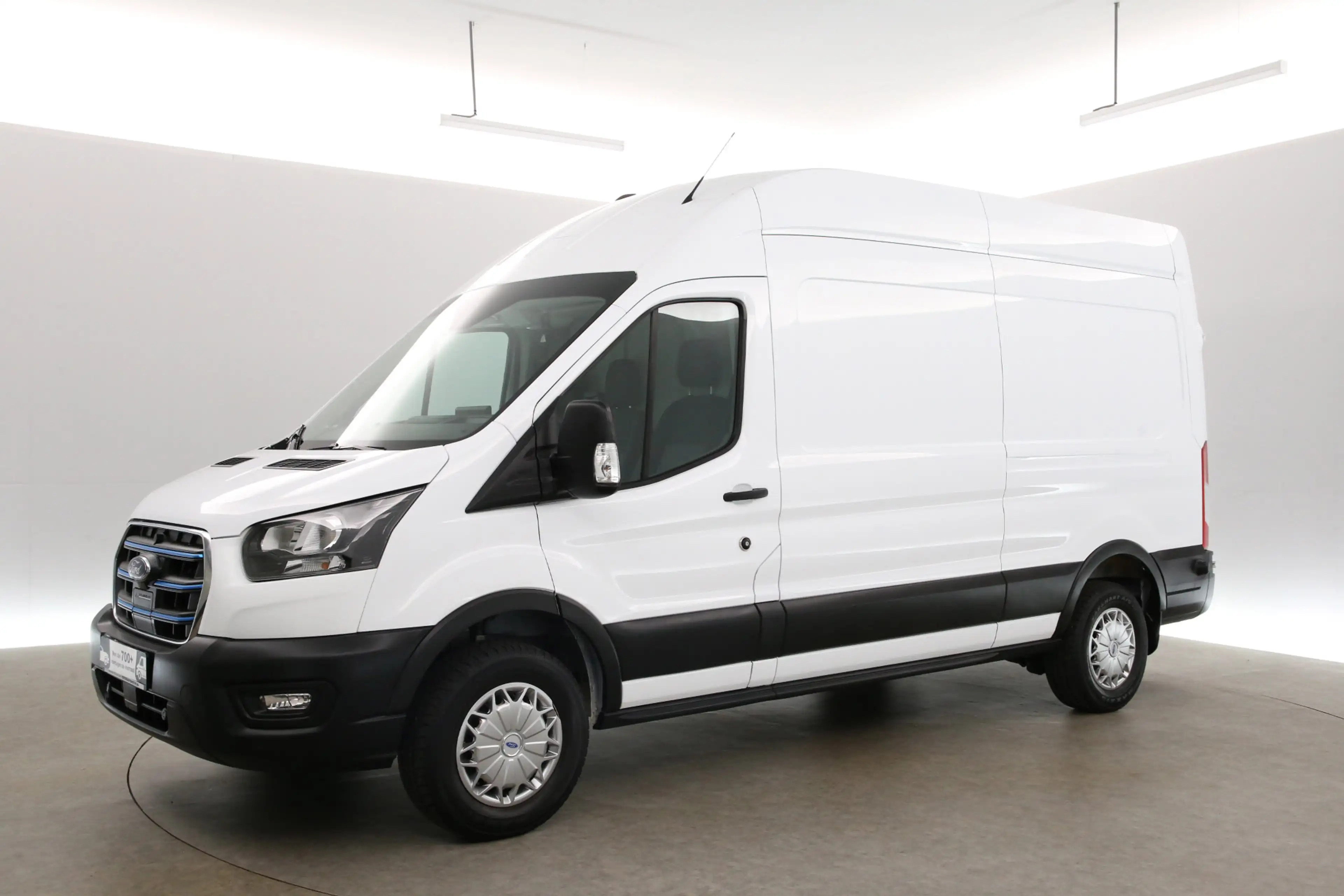 Ford E-Transit 68 kWh L3H3 | Snelladen | SOH 96% | Clima | Camera — photo 9