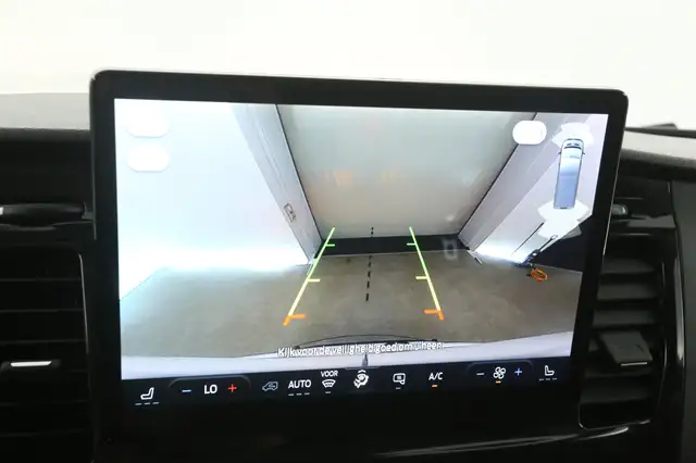 Ford E-Transit view 15