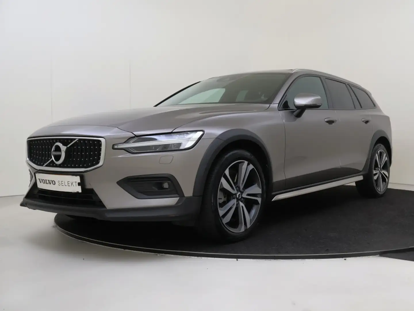 Volvo V60 Cross Country 2.0 B5 AWD Pro | Stoelmassage | Nappa Leder | H&K Gris - 2