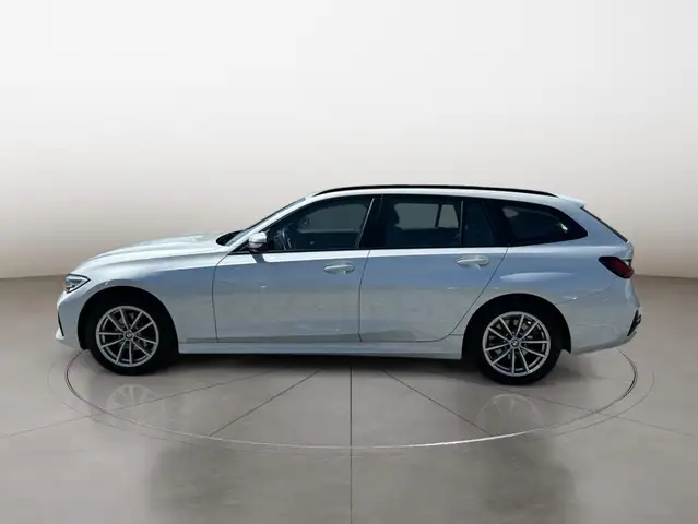 BMW 316 316d Touring mhev 48V Luxury auto