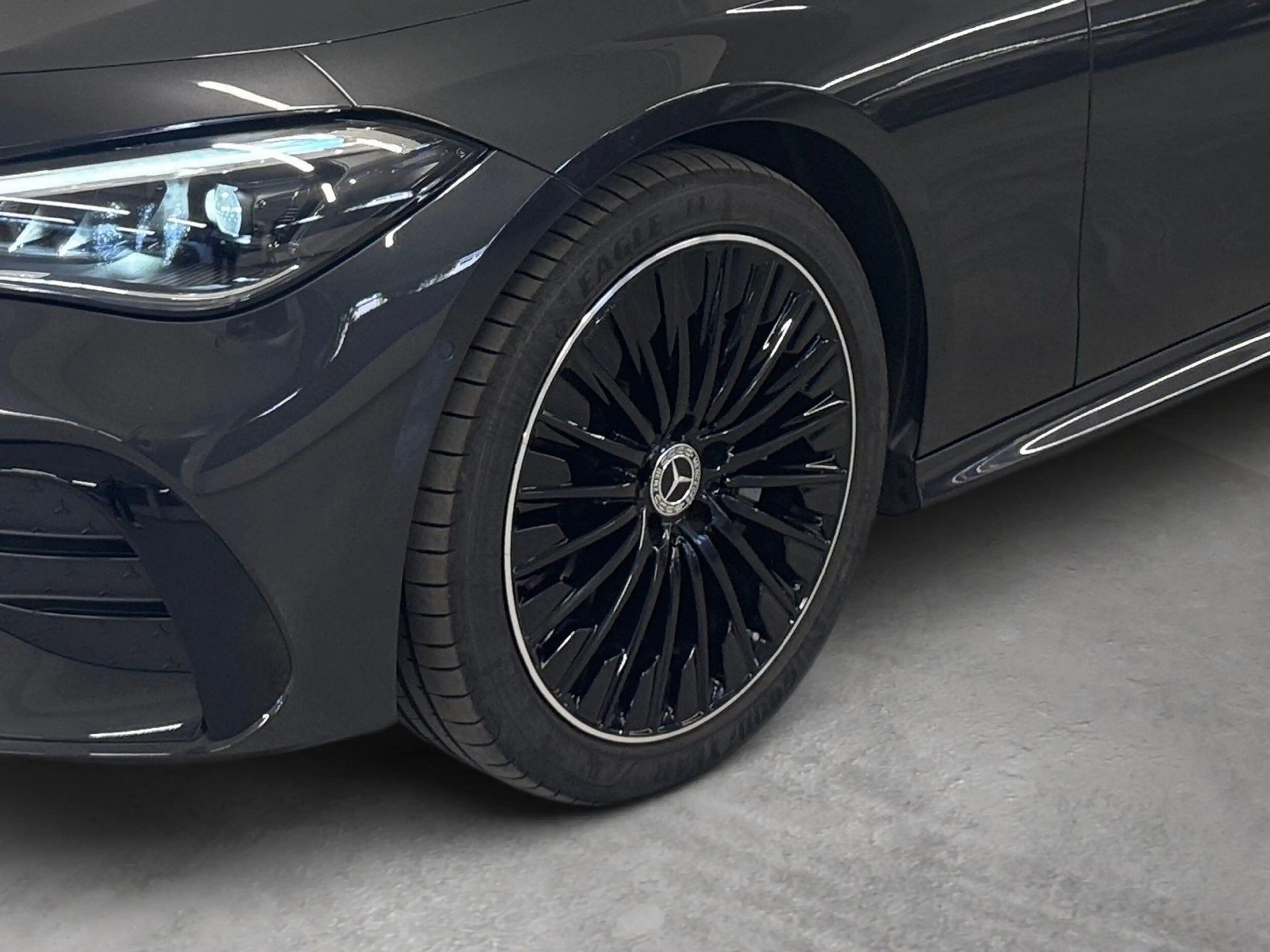 Mercedes-Benz CLE 200 AMG Cabrio*Distonic*Totwink*360*Head-Up* — photo 6