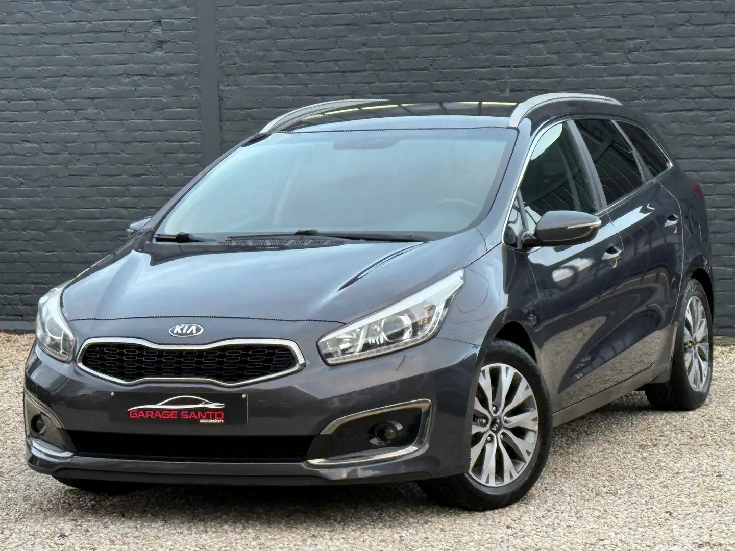 Kia Ceed SW / cee'd SW Cee'd SW 1.4i Navi Edition /Navi/Cam/Led/Garantie/ Gris - 1