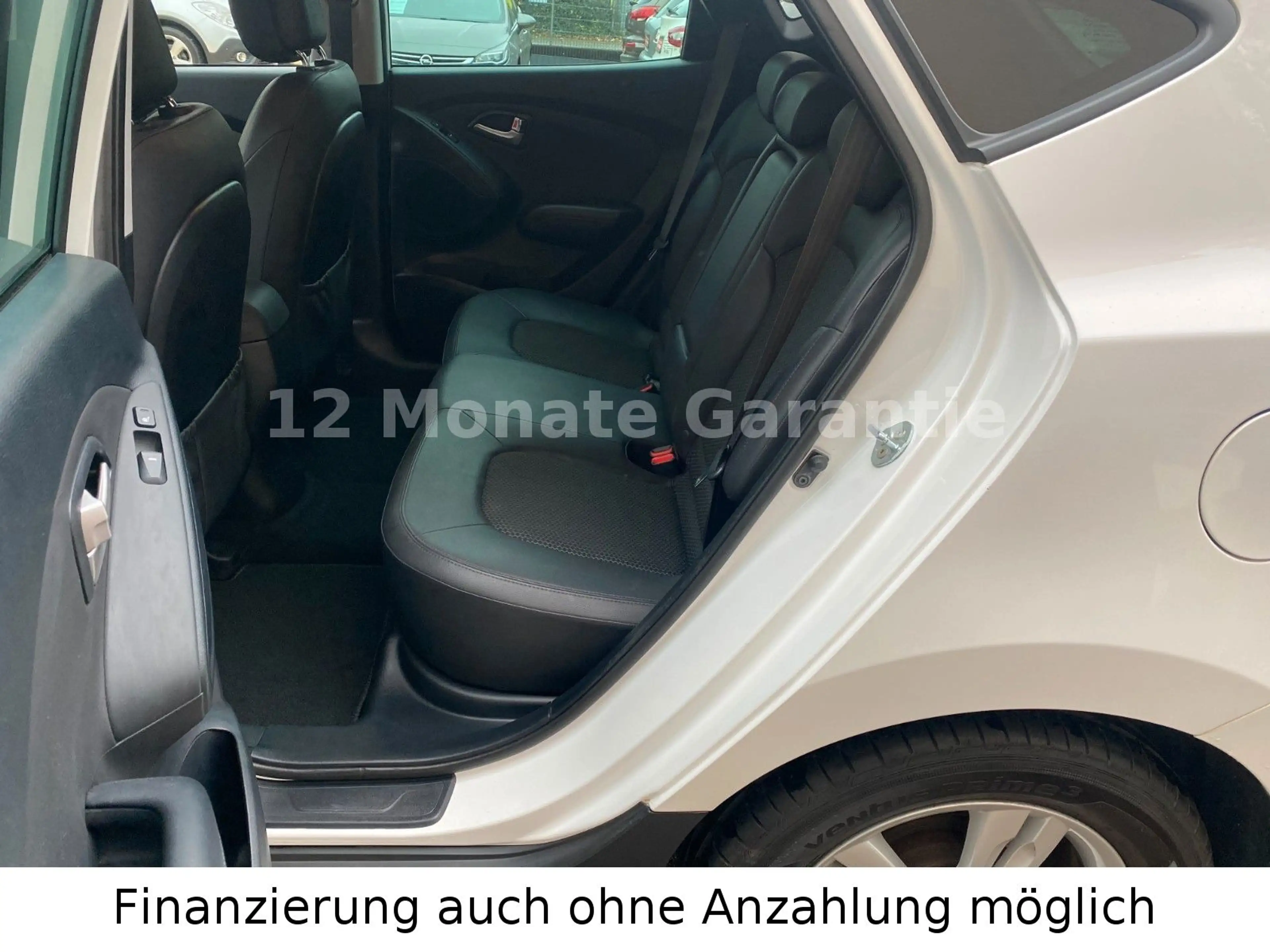 Hyundai iX35 1.6 5 Star Edition 2WD 1 Hand — photo 12