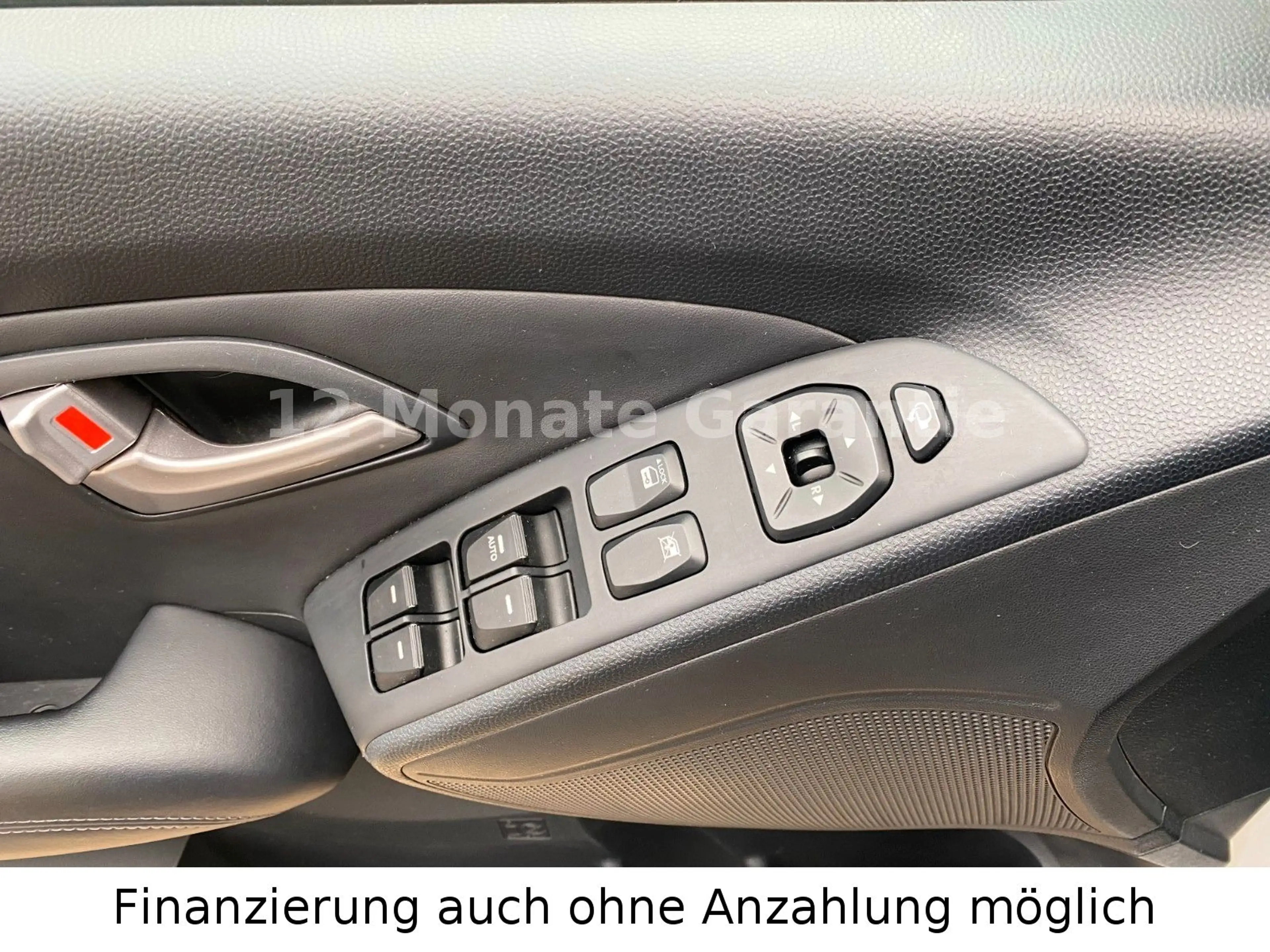 Hyundai iX35 1.6 5 Star Edition 2WD 1 Hand — photo 26